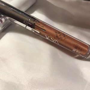 NIB. Kylie Jenner Gloss.